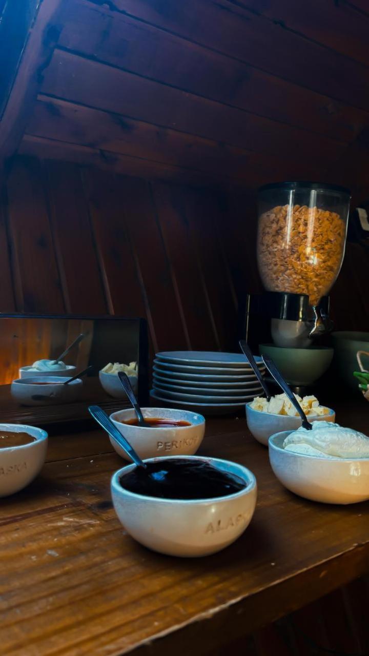 Alaska Patagonia Hostel San Carlos de Bariloche Ngoại thất bức ảnh